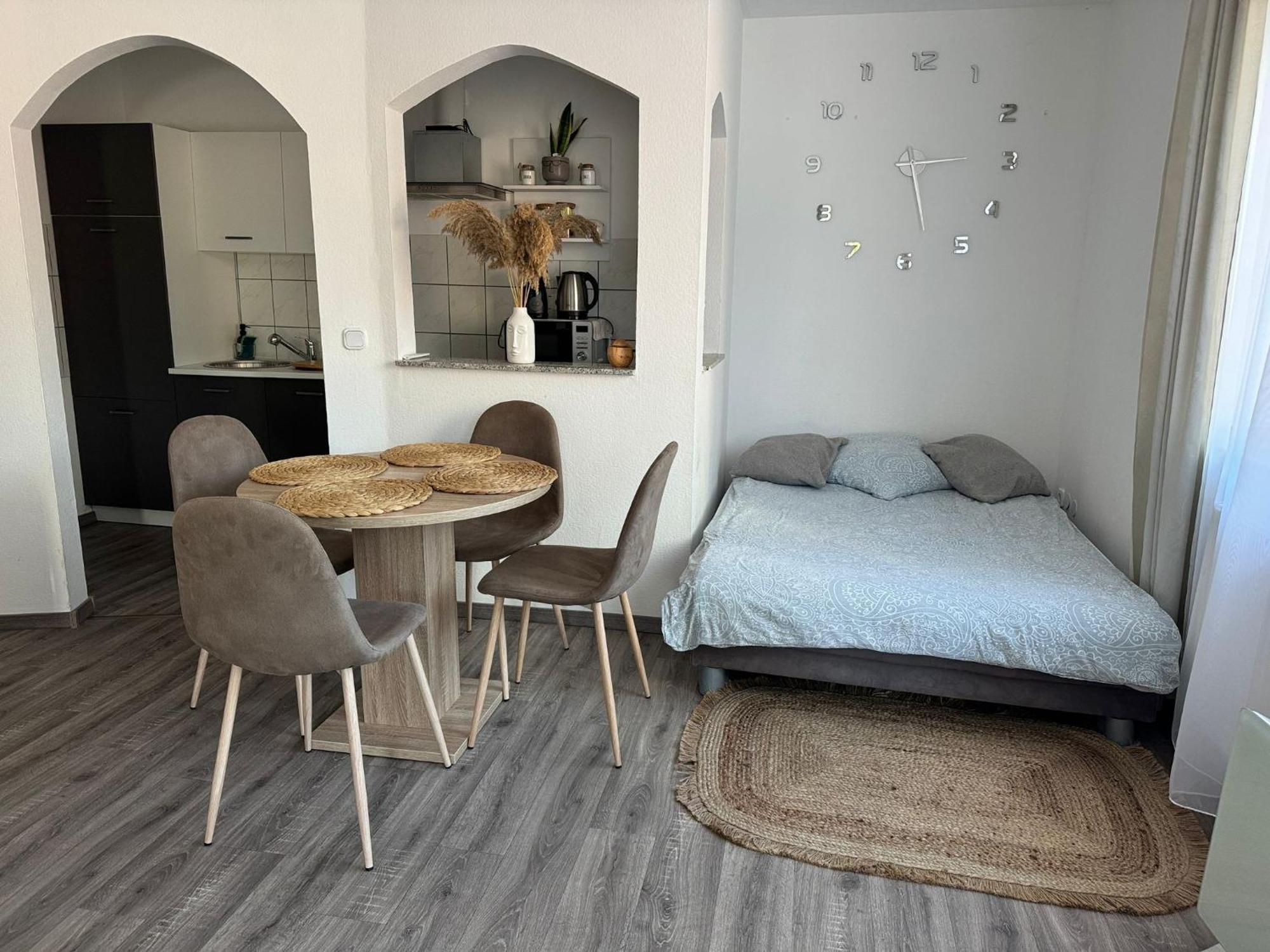 R&A Appartement Elsdorf Buitenkant foto